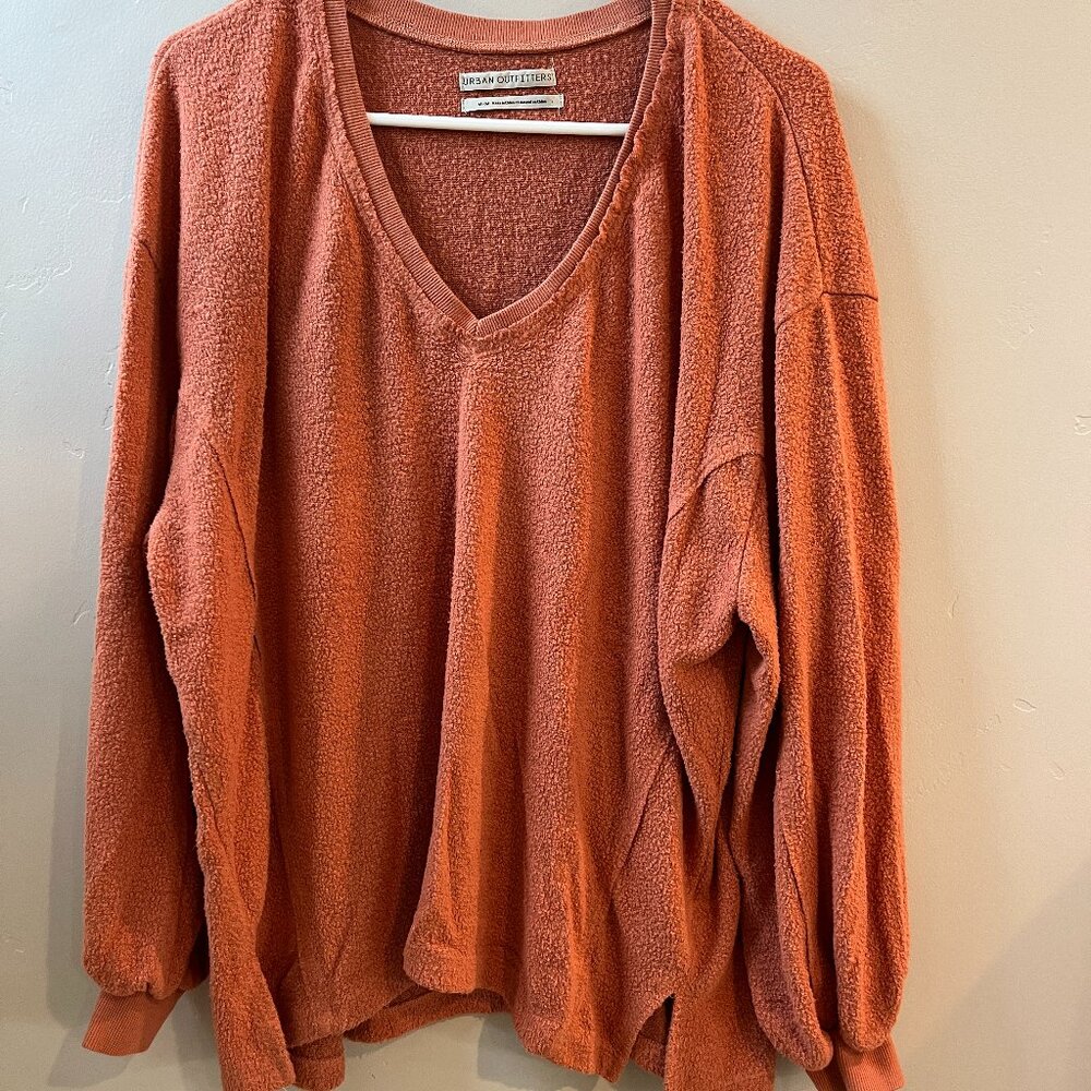 Urban Outfitters Sweat Shirt